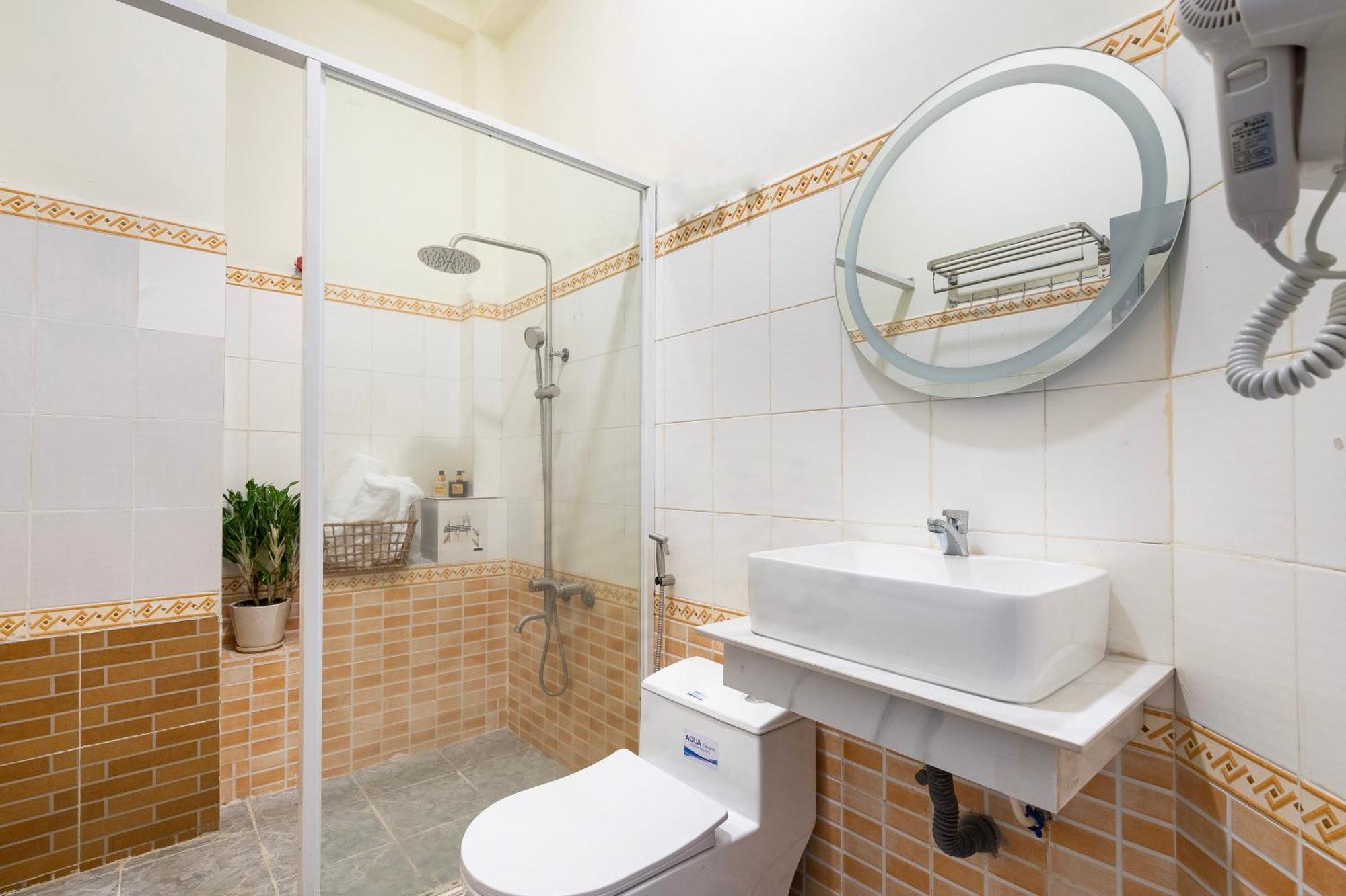 Phan Hotel Ho Chi Minh Rum bild